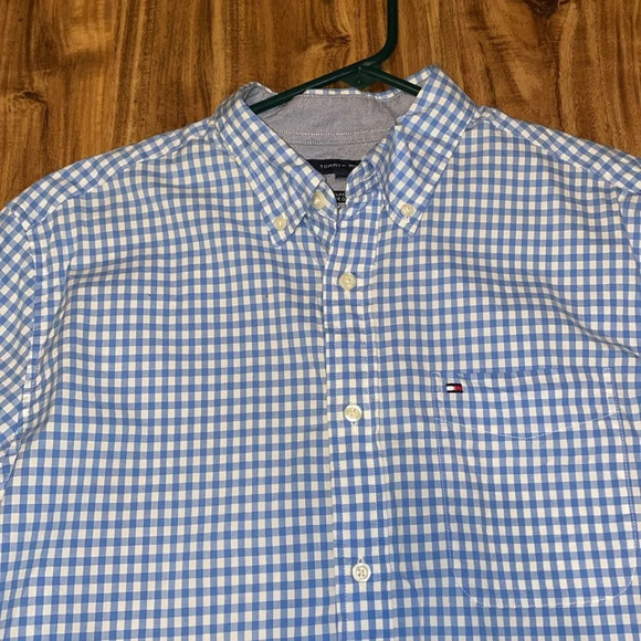 Tommy Hilfiger men’s shirt medium blue white gingham check button down casual - Picture 2 of 6